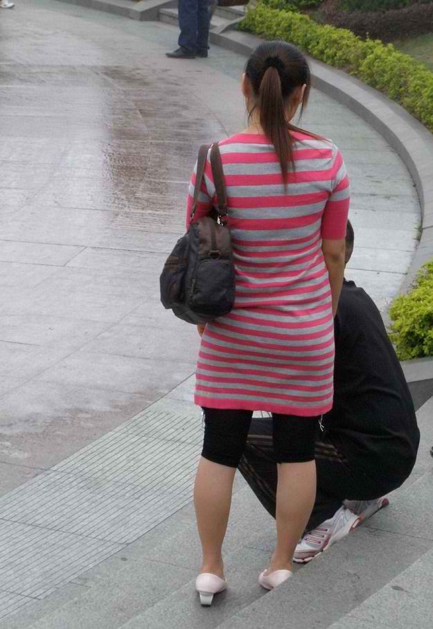 奶子看得出来还在膨胀